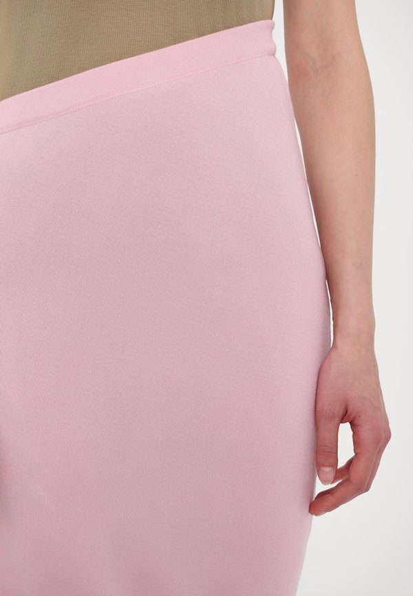 GOLDEN  - Pencil skirt - rosa3
