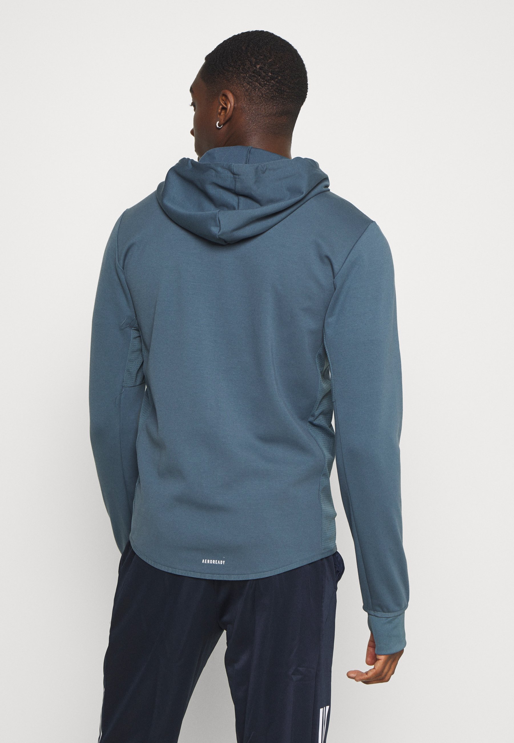 AEROREADY TRAINING SPORTS SLIM HOODED JACKET Sweatjacke blue AEROREADY TRAINING SPORTS SLIM HOODED JACKET Sweatjacke blue