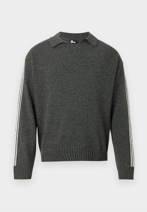 PULL - Stickad tröja - grey