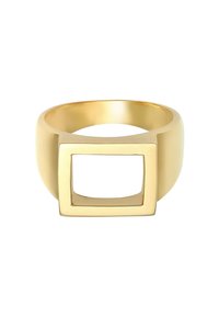 Guldtonet ring med en glat, bred bånd og et firkantet udskærings i midten, der har en poleret overflade og geometrisk design.