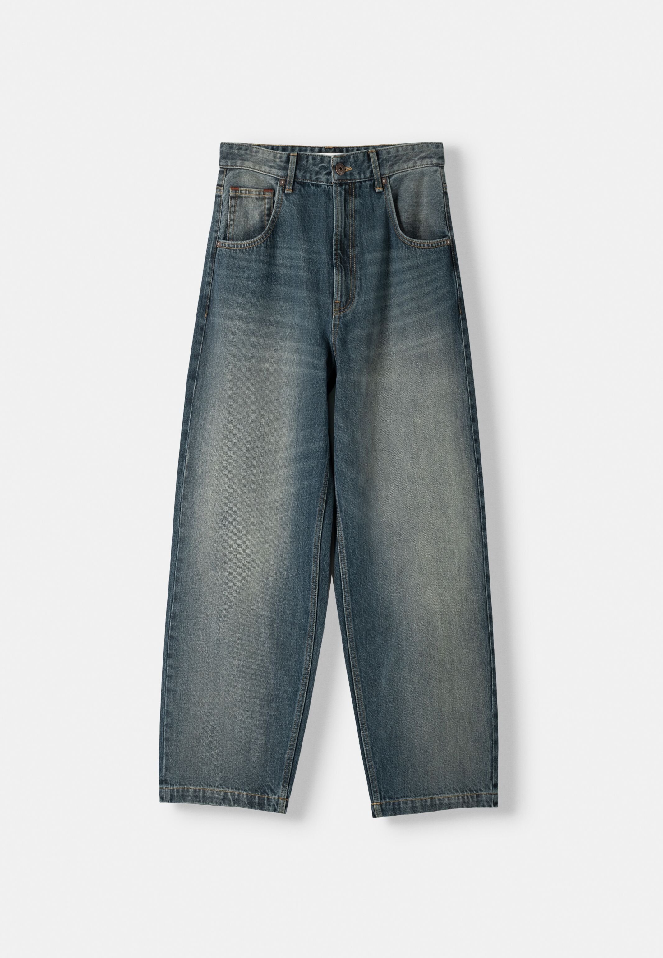 【BERSHKA】日本未入荷★スーパーバギージーンズ／Green ☆ドイツ発*BERSHKA*新作*FADEスーパーバギーデニム/WU