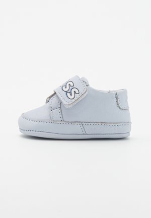 SLIPPERS - Cadeau de naissance - pale blue