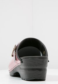 Sanita ORIGINAL FREYA OPEN - Clogs - rose