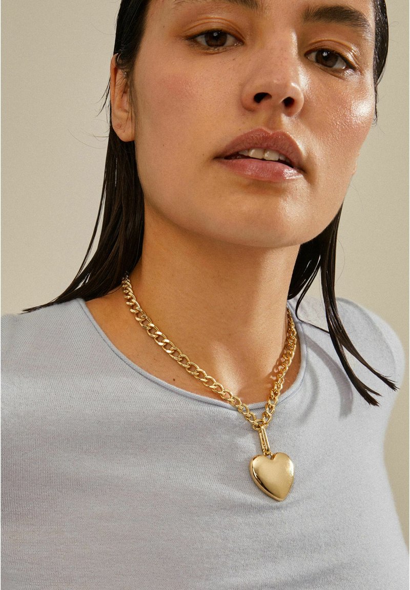 Pilgrim CHARM MAXI HEART  - Srećonoša - gold plated