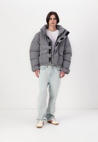 LOW LIGHTS STUDIOS® ORION PUFFER JACKET UNISEX - Vinterjakker - anthrazit