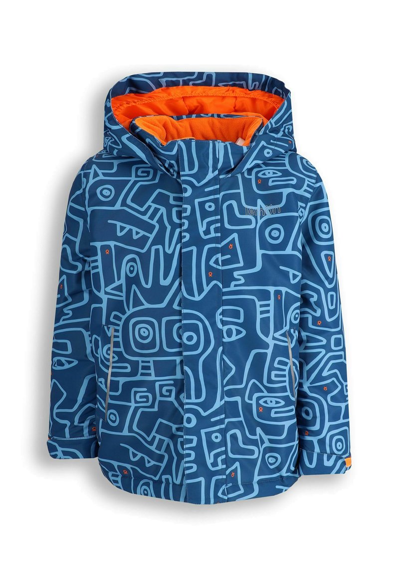 Niebieska kurtka z kapturem, ozdobiona abstrakcyjnymi, jasnoniebieskimi wzorami, pomarańczową podszewką oraz dwoma bocznymi kieszeniami. Wykonana z wodoodpornego materiału, z regulowanymi mankietami.