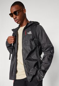The North Face WINDSTREAM SHELL - Vindjacka - black