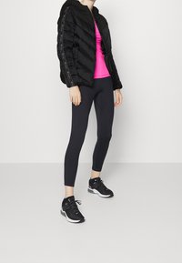 Champion Talvitakki - black