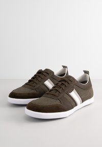 Geox WALEE - Zapatillas - musk