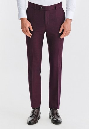 - Spodnie garniturowe