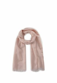 Écharpe rose clair en tissu doux avec une texture légère et des extrémités frangées. Elle se drape dans une forme circulaire fluide.