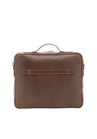 Borsa in pelle marrone con forma strutturata, manico superiore, chiusura con zip e una tracolla sul retro. Superficie testurizzata con cuciture semplici.