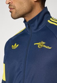 adidas Performance ARSENAL FC LIFESTYLER TRACK TOP - Sporto klubų atributika - night indigo