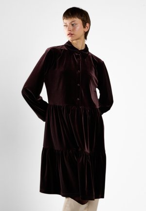 A-LINE LONG SLEEVE  - Freizeitkleid - brown velvet