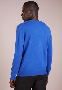 pure cashmere MEN CREW NECK SWEATER - Camisola - royal blue