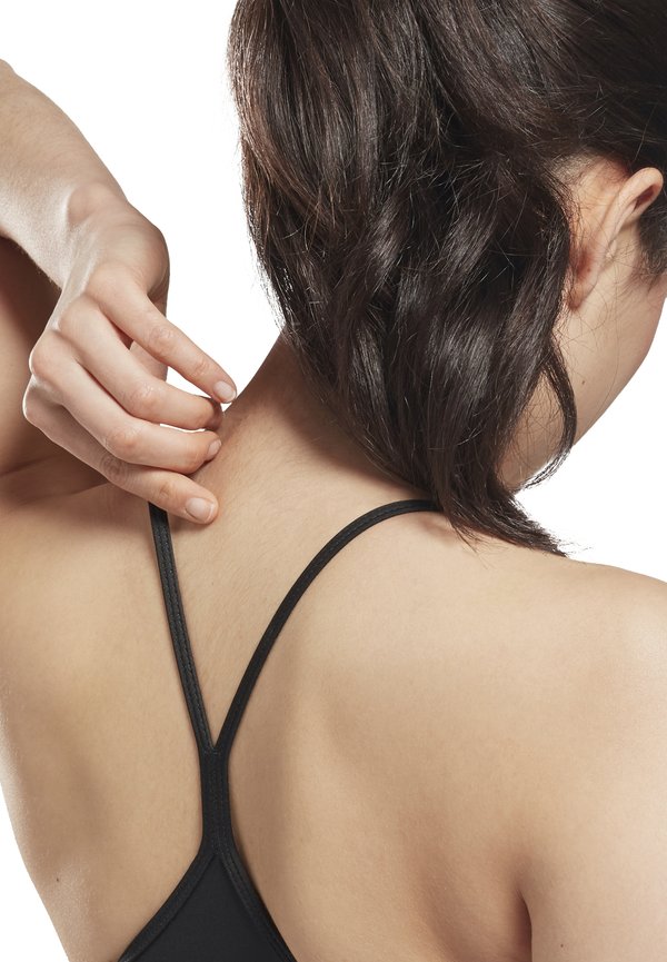 ID TRAIN TRI BACK BRA - Light support sports bra3