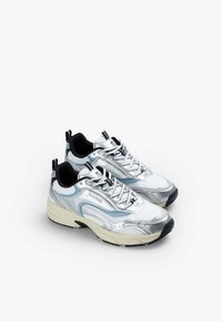 Scalpers Sneakers low - silver