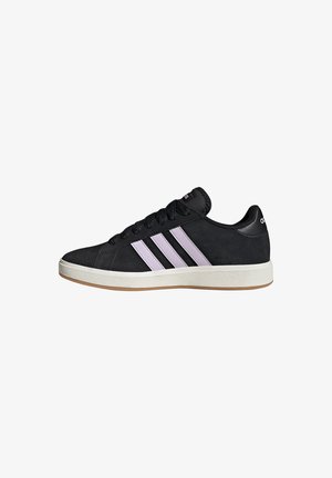 adidas Performance, GRAND COURT BASE 00 JQ3596 CORE - Trainingsschuh - core black ice lavender off white