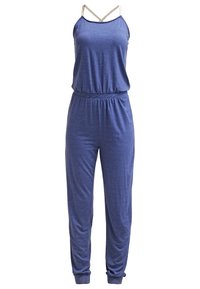 Combinaison bleue avec bretelles spaghetti réglables, taille élastique et jambes fuselées. Fabriquée en tissu doux avec une texture lisse.