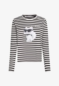 Επιλέχθηκε, black-cannoli cream stripe