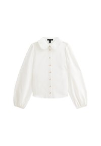 Blouse blanche avec col en Peter Pan, manches longues à volants, et boutons dorés sur le devant. Tissu lisse avec un léger éclat.