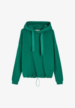 Zielona, oversize'owa bluza z kapturem z regulowanym sznurkiem, długimi rękawami i regulowanym sznurkiem u dołu, na białym tle.