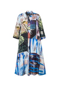 Kukallinen ja abstrakti kuvioitu mekko monivärisissä sinisen, vihreän ja ruskean sävyissä. Varustettu kauluksella ja kolme neljännestuntia hihoilla.