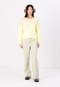 JDY JDYDINEA REVERSIBLE  - Trui - pastel yellow