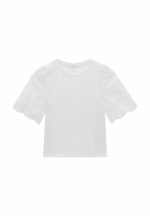 Vit t-shirt med korta ärmar och vågformiga spetsdetaljer på ärmarna, rund halsringning och en avslappnad passform. Tillverkad av mjukt bomullsmaterial.