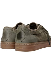 SATORISAN HEISEI DEEP GR - Zapatillas - green