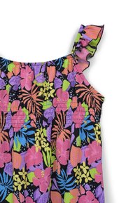 Abito a fantasia floreale caratterizzato da colori vivaci tra cui rosa, viola, verde e blu; include spalline arricciate e dettagli con busto smock.