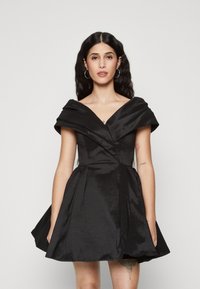 Jarlo Petite BELLE - Koktailové šaty/večierkové šaty - black