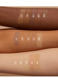 IsaDora WAKE UP THE GLOW FOUNDATION - Foundation - 9c