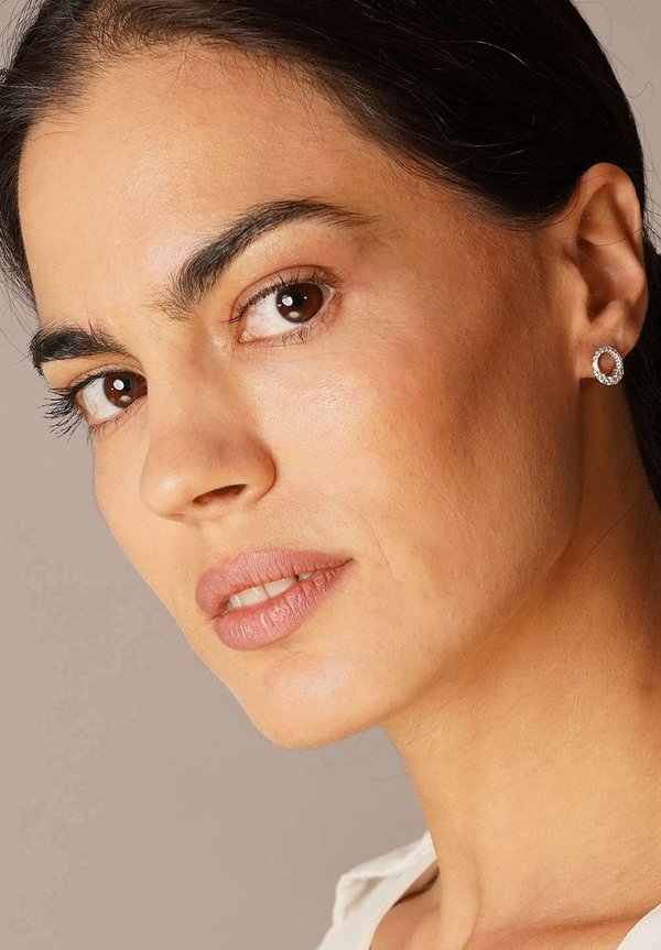 MIT ZIRKONIA - Ohrringe