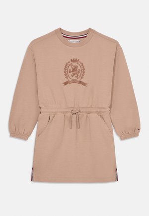 TONAL CREST DRESS - Vestido de punto - malted milk