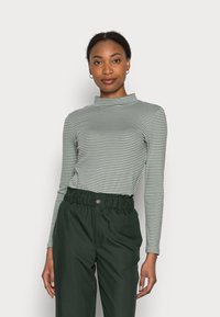 TOM TAILOR TURLTE NECK - Camisola de manga comprida - green stripe