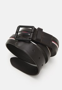 Tommy Hilfiger - Pas