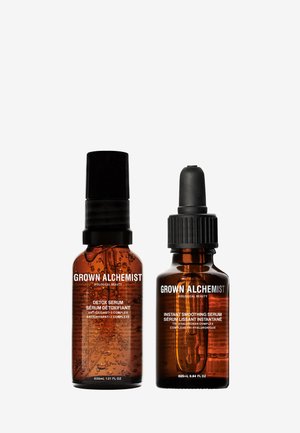 POWER COUPLE KIT INSTANT SMOOTHING SERUM + DETOX SERUM - Skincare set - -
