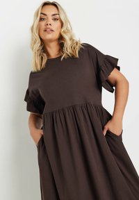 Yours Clothing FRILL SLEEVE    - Trikoomekko - brown