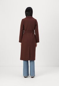 ONLY ONLMEDINA LONG BELTED COAT - Manteau classique - rum raisin