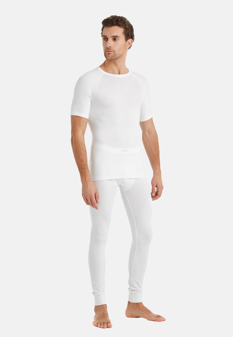 Blackspade SHORT SLV. - Jednoduché tričko - snow white