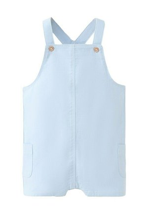 Combinaison bleu clair pour tout-petit avec bretelles croisées dans le dos, boutons en bois et petites poches avant de chaque côté.