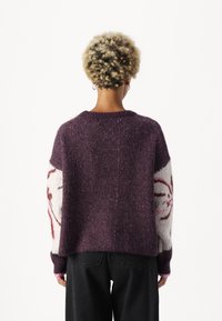 Vero Moda Petite VMMADISON  - Pulover - plum perfect/birch /fired brick/fuchsia pink