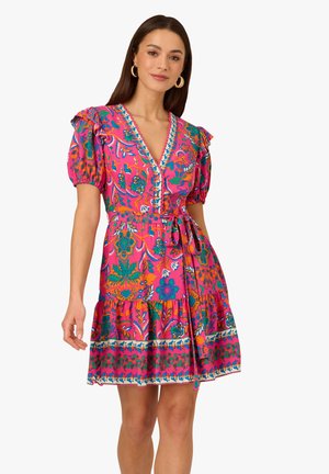 PRINTED SHORT FLOUNCE - Blousejurk - hot pink multi