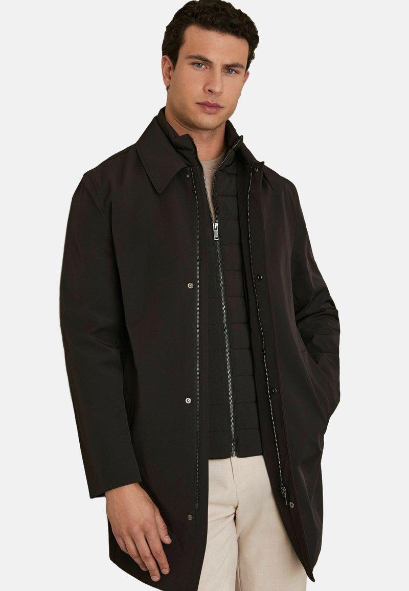 Reiss REGULAR FIT-LOGAN REMOVABLE HYBRID  - Lühike jakk - brown