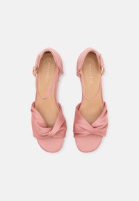 Anna Field Sandaalid - light pink