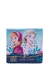 Coperta in pile decorata con personaggi animati su sfondo azzurro chiaro, con accenti floreali e la scritta "UNO con la natura" in lettere dorate.
