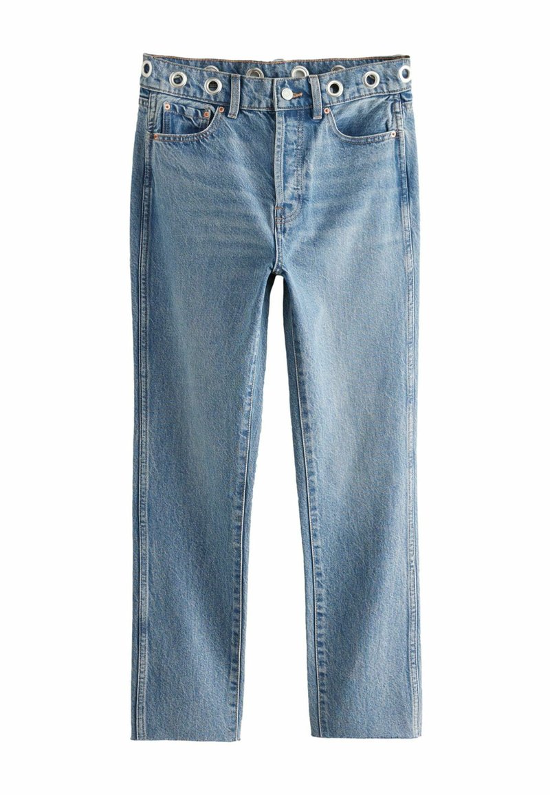 Jeans din denim albastru deschis cu o croială dreaptă, având ochiuri metalice mari de-a lungul taliei și un design clasic cu cinci buzunare.