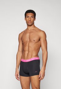 Nike Underwear TRUNK 3 PACK - Boxerbriefs - black/light blue