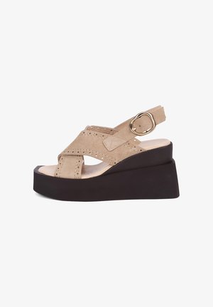 Desa, DESA WOMAN SANDALS - Sandales à plateforme - beige